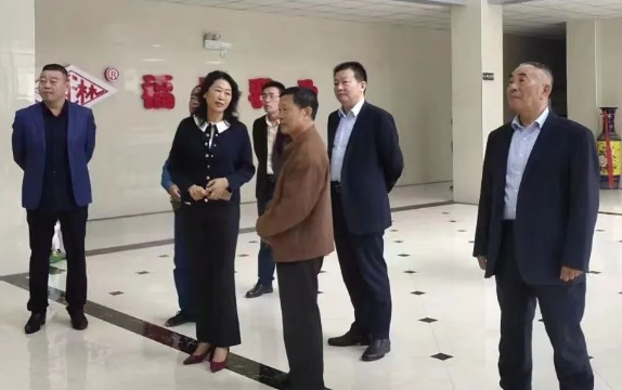 蚌埠福淋乳业热烈欢迎望江县关工委王学平主任一行莅临指导！